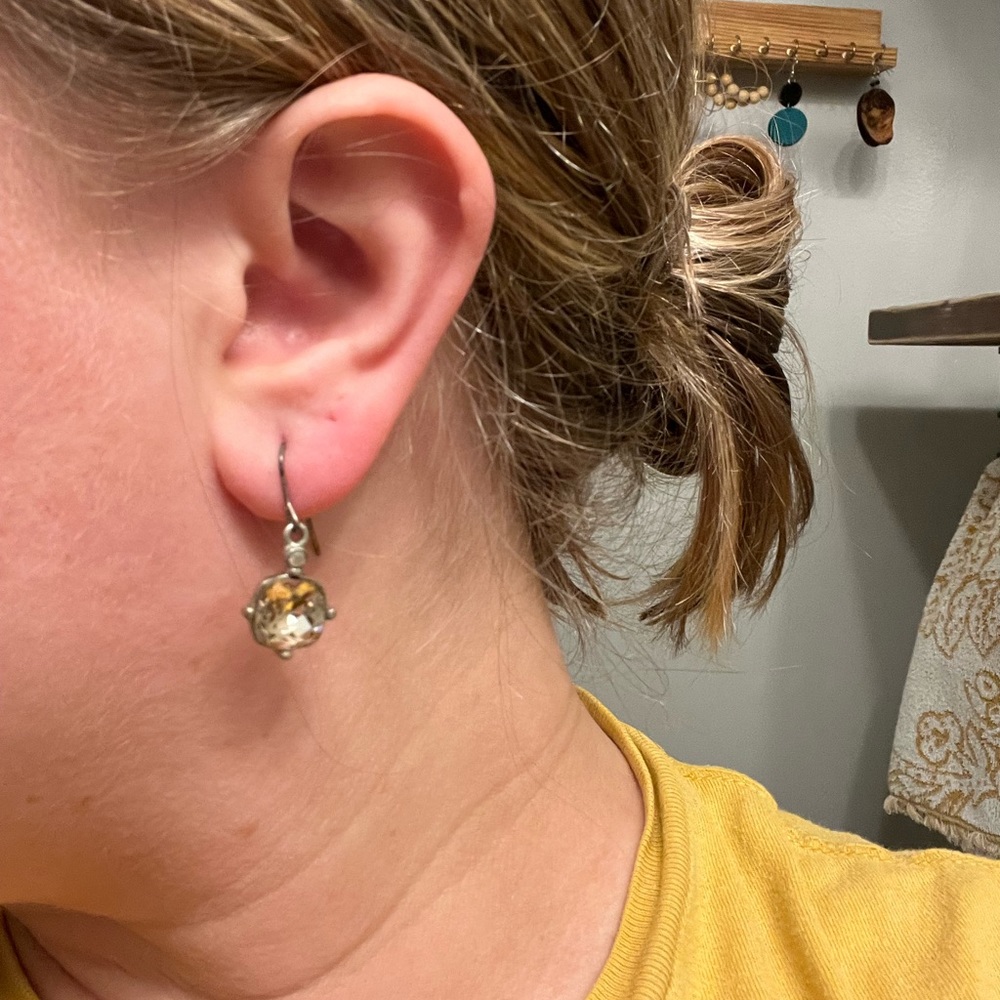 Pink champagne dangly earrings